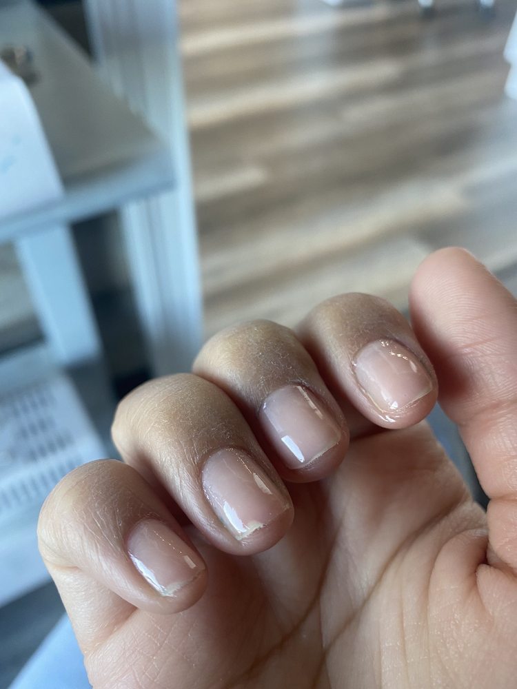 NAILS & SPA 2000 Updated October 2024 41 Photos & 37 Reviews 1014