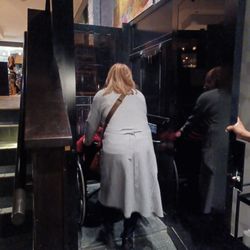 Moxies West Edmonton Mall Restaurant - Elevator to 2nd level