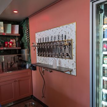 Pretty Things - Draught beer - Beer Bar Near Me - Albany, California Pretty Things - Draught beer - Beer Bar Near Me - Albany, California