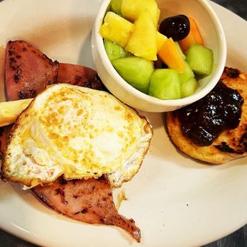 Sunset Grill - The Josephine - American Near Me - Fredericksburg, Texas