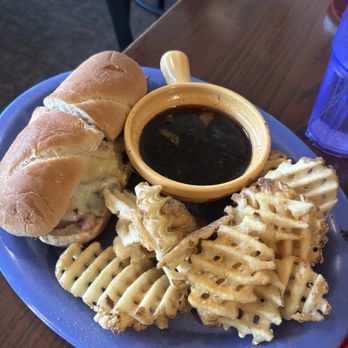 Ft Mulligan's Grillpub - French dip sandwich with fries - New American Near Me - Prairie Du Chien, Wisconsin Ft Mulligan's Grillpub - French dip sandwich with fries - New American Near Me - Prairie Du Chien, Wisconsin