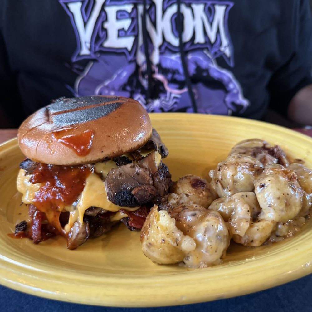 Fire + Ice - Burger with potatoes - New American Near Me - Anaheim, California Fire + Ice - Burger with potatoes - New American Near Me - Anaheim, California