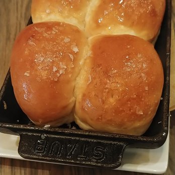 Mooo.... Beacon Hill - Complimentary bread! - Steakhouses Near Me - Boston, Massachusetts