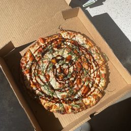 Caprese pizza Caprese pizza