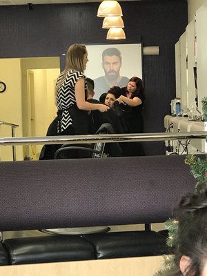 Supercuts 16927 Devonshire St Devonshire Square Granada Hills Ca Hair Salons Mapquest