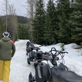 Canadian Wilderness Adventures - Bike tours Near Me - Whistler, British Columbia Canadian Wilderness Adventures - Bike tours Near Me - Whistler, British Columbia