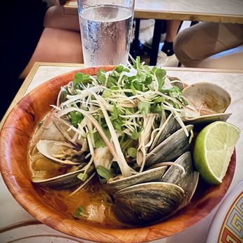 Sao - Little neck clams - Seafood Near Me - Philadelphia, Pennsylvania Sao - Little neck clams - Seafood Near Me - Philadelphia, Pennsylvania