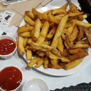 Zet's Restaurant - Fries - Diners Near Me - Mississauga, Ontario Zet's Restaurant - Fries - Diners Near Me - Mississauga, Ontario