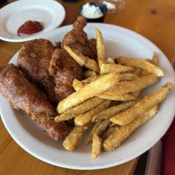 Laishley Crab House - Fish & Chips - Seafood Near Me - Punta Gorda, Florida