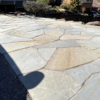Green Leaf Landscaping & Construction - Up close look at Pennsylvania Blue Stone cut and placed by Uriel - Landscaping Near Me - Shoreline, Washington Green Leaf Landscaping & Construction - Up close look at Pennsylvania Blue Stone cut and placed by Uriel - Landscaping Near Me - Shoreline, Washington