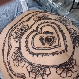 Henna for my baby bump