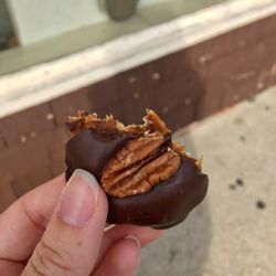 Tuck's Candy Factory - Dark chocolate pecan patty