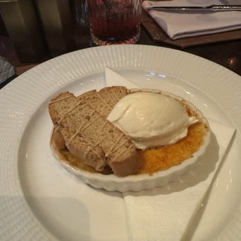 Hearthstone Lounge - Cookie Buttee Creme Brulee - Lounges Near Me - Anaheim, California Hearthstone Lounge - Cookie Buttee Creme Brulee - Lounges Near Me - Anaheim, California