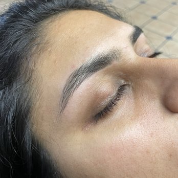 Rose Eyebrow Threading - Final product of eyebrows - Threading Services Near Me - Bellflower, California