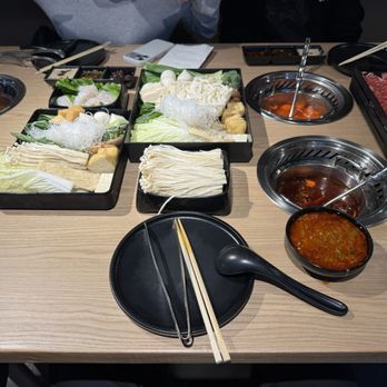 Mumu Hot Pot - Hot Pot Near Me - Sunnyvale, California Mumu Hot Pot - Hot Pot Near Me - Sunnyvale, California