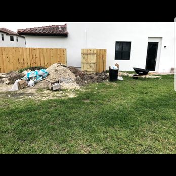 Arroyo Pools - He tried to extort me for a five star review in order to pick up his debris! - General Contractors Near Me Arroyo Pools - He tried to extort me for a five star review in order to pick up his debris! - General Contractors Near Me