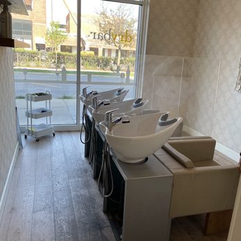Drybar - Lincoln Park - Blow Dry/Out Services Near Me - Chicago, Illinois