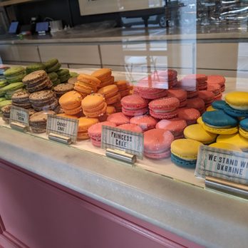 Lady Yum - Denny Triangle - Macarons Near Me - Seattle, Washington