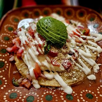Todo Pa' La Cruda - Huevos Rancheros - Mexican Near Me - San Diego, California Todo Pa' La Cruda - Huevos Rancheros - Mexican Near Me - San Diego, California