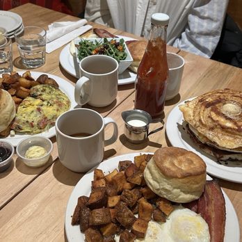 Emma's Country Kitchen - Breakfast & Brunch Near Me - Toronto, Ontario Emma's Country Kitchen - Breakfast & Brunch Near Me - Toronto, Ontario