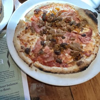 Piero's PizzaVino - Italian Near Me - Palm Desert, California