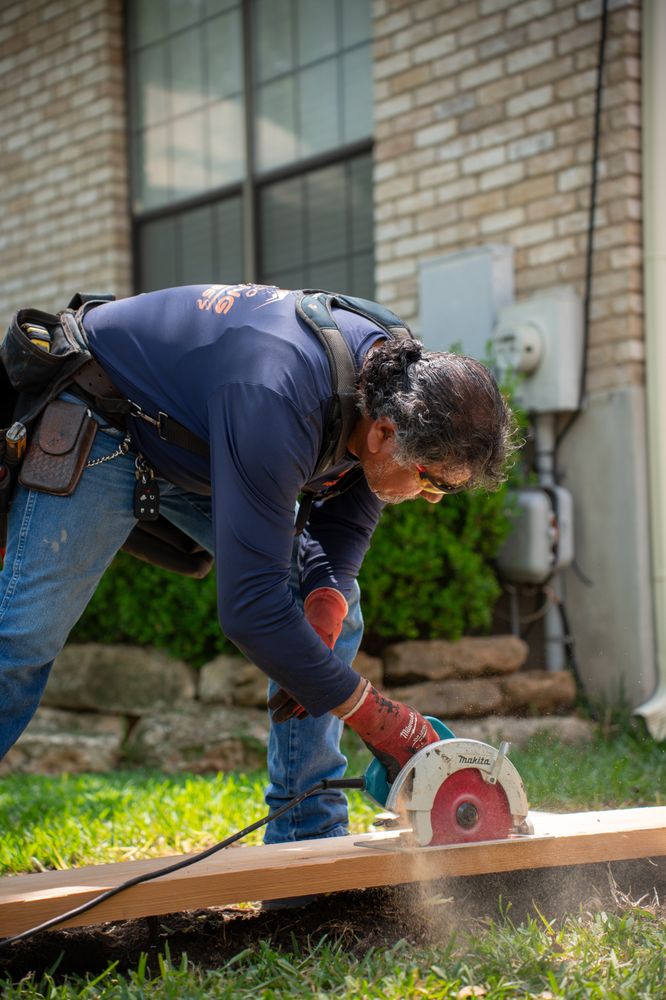 Slide of Granado Roofing