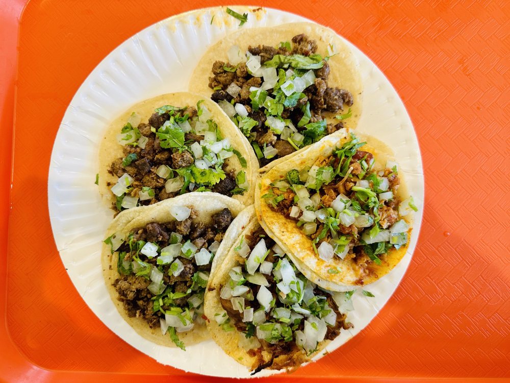 Taquería HOY!