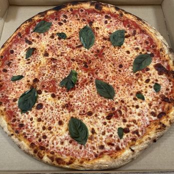 Back Bench Pizza - Cheese and Tomato Pie - Pizza Near Me - Ventura, California