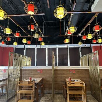 Hotpot Alley - Interior - Chinese Near Me - Austin, Texas
