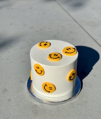 Cakes by Klein by null