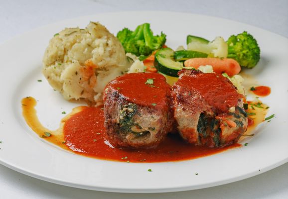 Vincenzo's by null