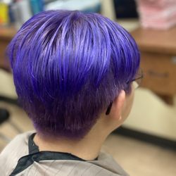Crew Cuts Hair Salon - Hair dye