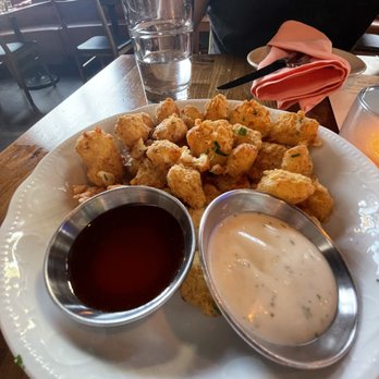 Merchant - Cheese Curds - Cocktail Bars Near Me - Madison, Wisconsin Merchant - Cheese Curds - Cocktail Bars Near Me - Madison, Wisconsin