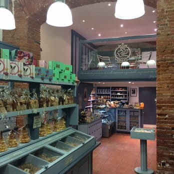 Delices Lamarque - Chocolatiers & Shops Near Me - Toulouse, 31 Delices Lamarque - Chocolatiers & Shops Near Me - Toulouse, 31