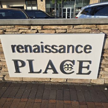 Renaissance Place - Property Management Near Me - Highland Park, Illinois Renaissance Place - Property Management Near Me - Highland Park, Illinois