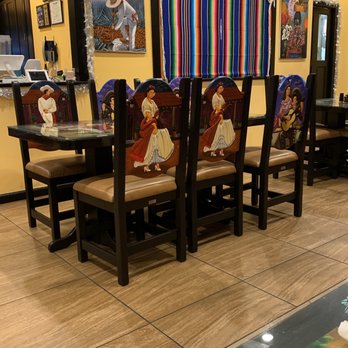 La Fuente Mexican Grill - Fancy chairs - Mexican Near Me - Mansfield, New Jersey La Fuente Mexican Grill - Fancy chairs - Mexican Near Me - Mansfield, New Jersey