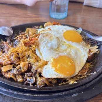 Denny's - The meat tastes bad - Diners Near Me - Twentynine Palms, California