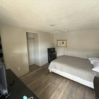 Rama Inn - Hotels Near Me - Jacksonville, North Carolina Rama Inn - Hotels Near Me - Jacksonville, North Carolina