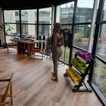 Wise Studios Yoga and Cycle - Yoga instructor - Yoga Near Me - Bothell, Washington Wise Studios Yoga and Cycle - Yoga instructor - Yoga Near Me - Bothell, Washington