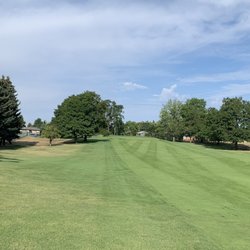 Esmeralda Golf Course & Driving Range - Esmeralda GC