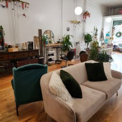Astute Salon and Spa
