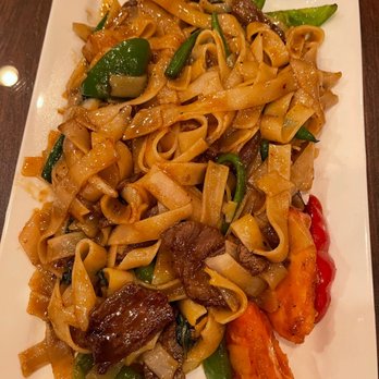 Thai Sawadee - Pad Khi Mao - Thai Near Me - Chesterfield, Missouri