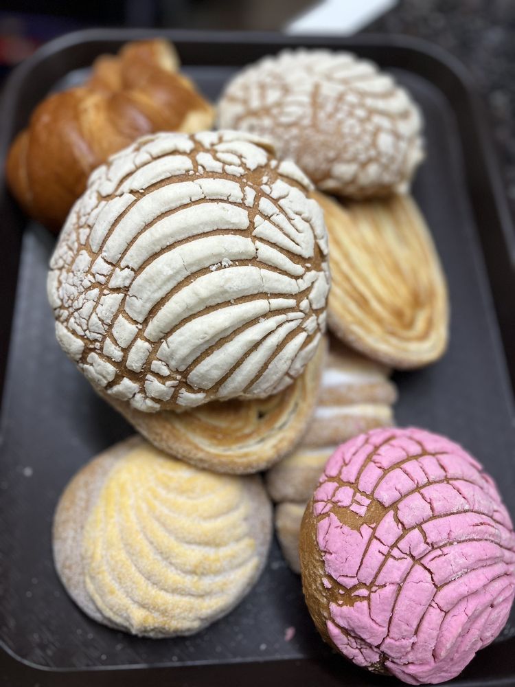 JUANITO’S BAKERY Updated September 2024 10 Photos & 17 Reviews