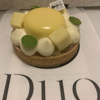 Duo Patisserie & Cafe - Claire (yuzu cream, yuzu montee, yuzu ganache cubes, apple cooked in calvados, almond shortbread) - Desserts Near Me - Markham, Ontario