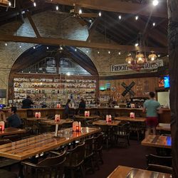 The Freighthouse Restaurant - The bar room