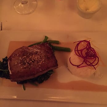 Roxy Restaurant & Bar - Seared ahi - Bars Near Me - Reno, Nevada Roxy Restaurant & Bar - Seared ahi - Bars Near Me - Reno, Nevada