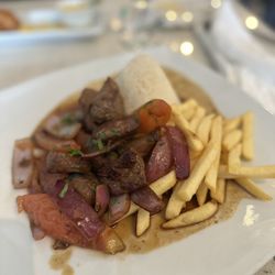 Lomo Saltado Premium