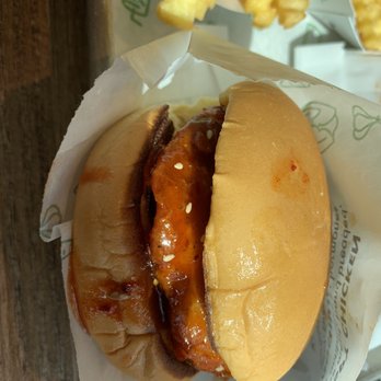 Shake Shack Metairie - Burgers Near Me - Metairie, Louisiana Shake Shack Metairie - Burgers Near Me - Metairie, Louisiana