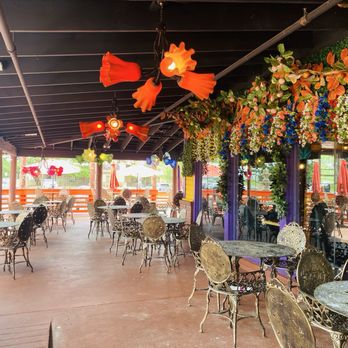 Hacienda El Patron - Outside seating - Mexican Near Me - Fredericksburg, Virginia Hacienda El Patron - Outside seating - Mexican Near Me - Fredericksburg, Virginia