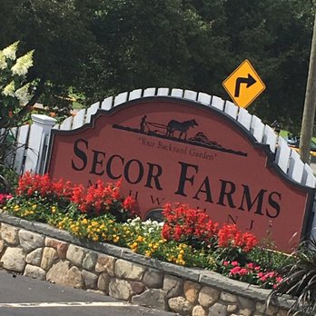 Secor Farms - Fruits & Veggies Near Me - Mahwah, New Jersey Secor Farms - Fruits & Veggies Near Me - Mahwah, New Jersey